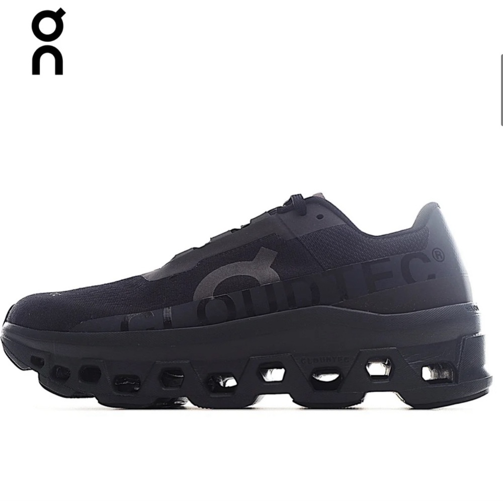 On Running “On Cloud CLOUD MONSTER” Mens size 7